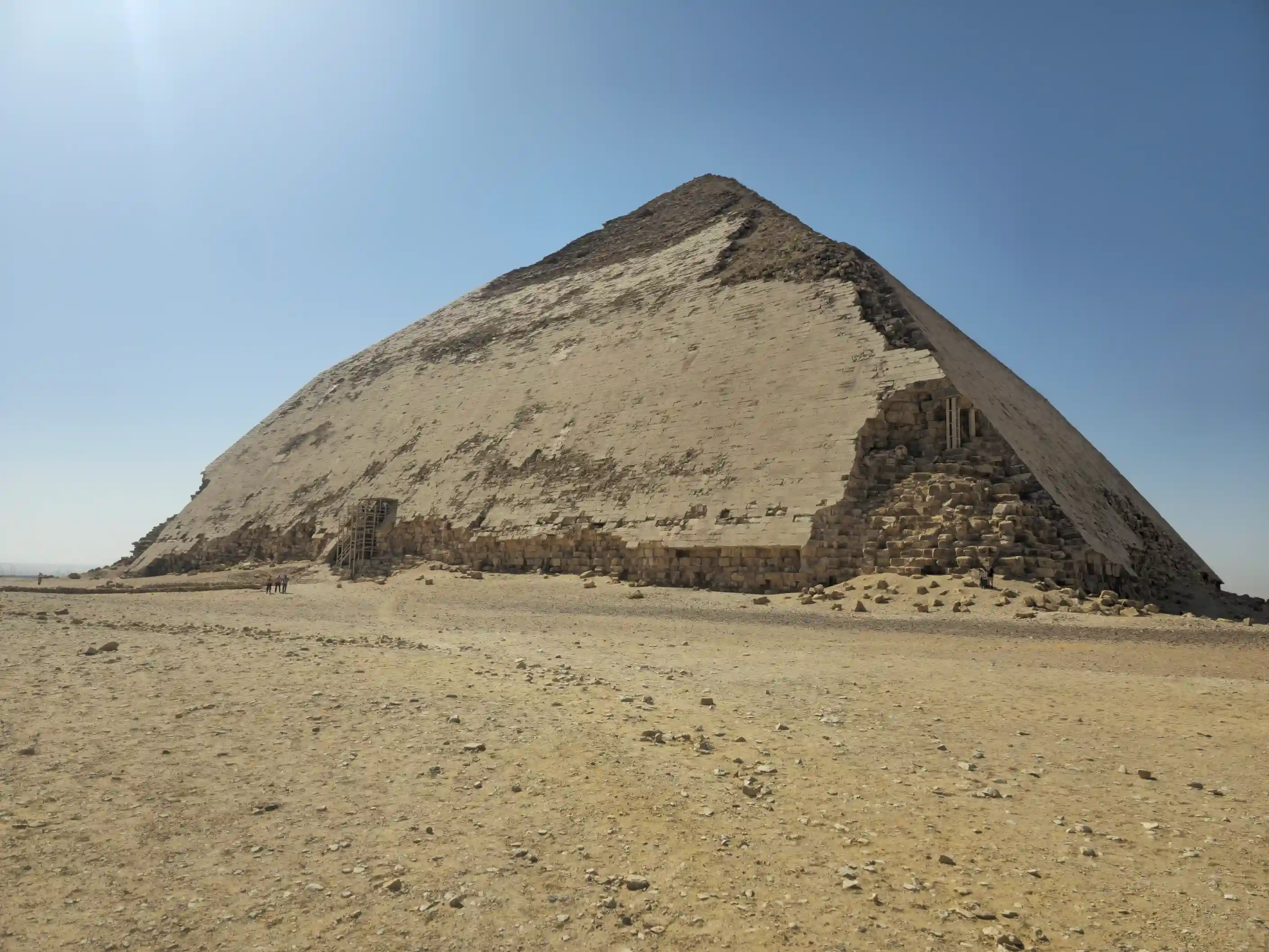 Giza pyramids, Sphinx, Saqqara step pyramids, Memphis city and Dahshor pyramids with Local Lunch